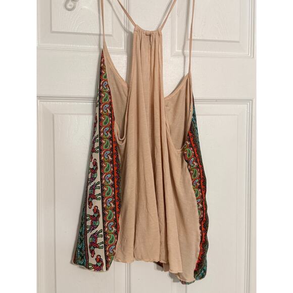 Rue 21 light pink tank top with chiffon overlay elephant/colorful design -xl - Picture 2 of 7